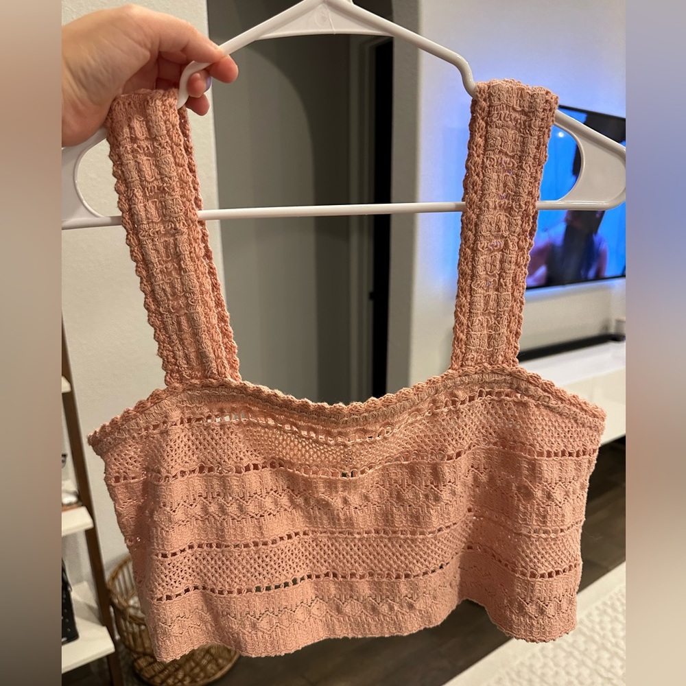Aerie Crochet Crop Top in Pink (Size M)